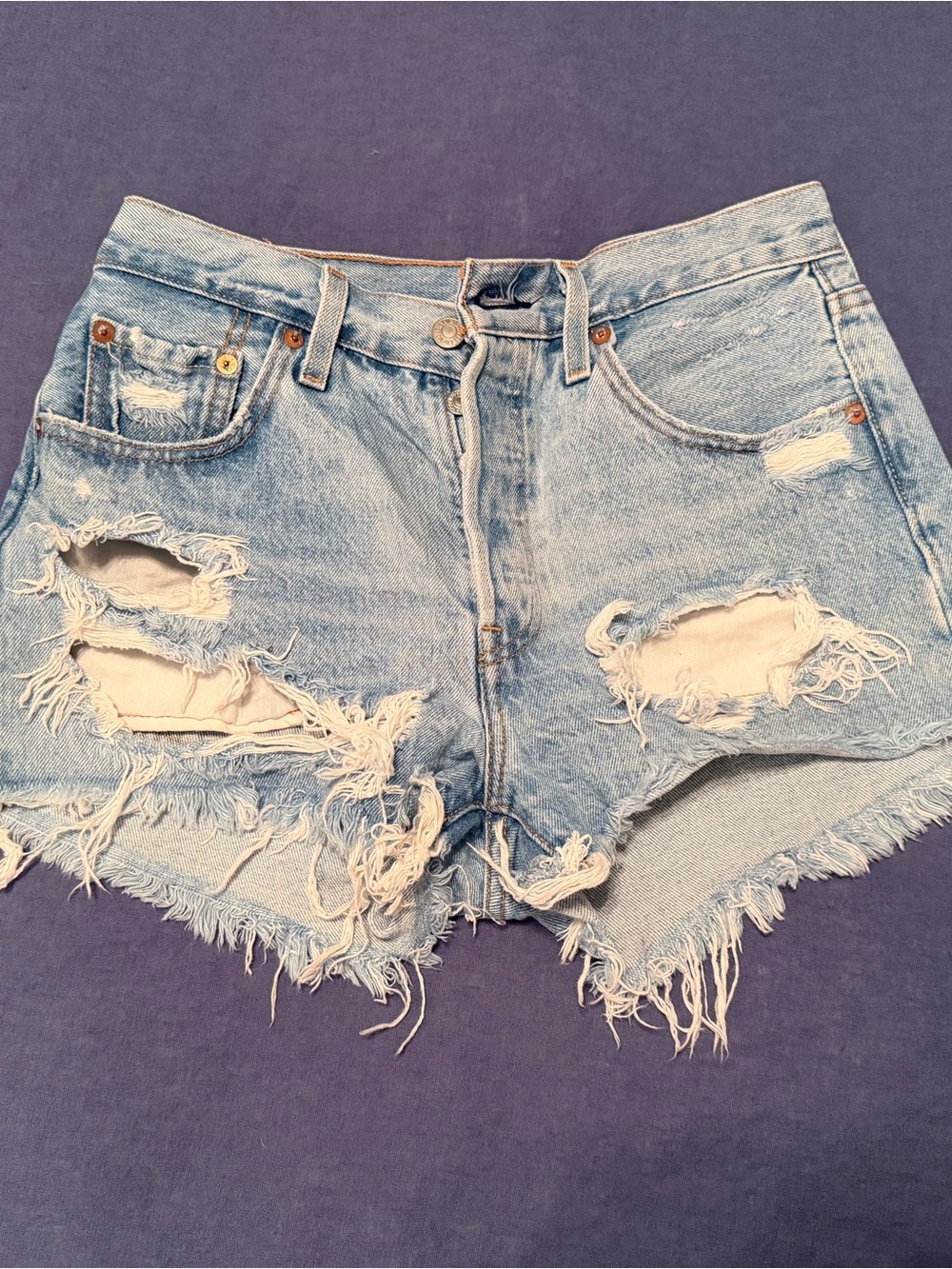 Levi’s High-Waist Denim Shorts - Light Blue